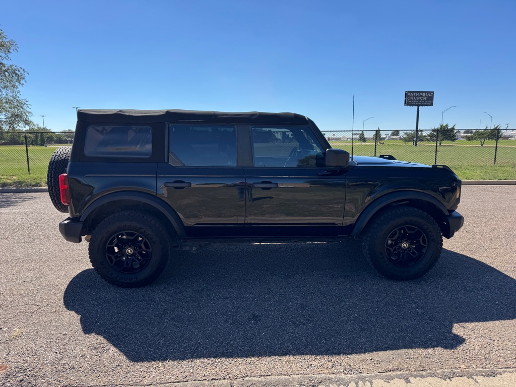 Photo 5 of this FORD BRONCO
