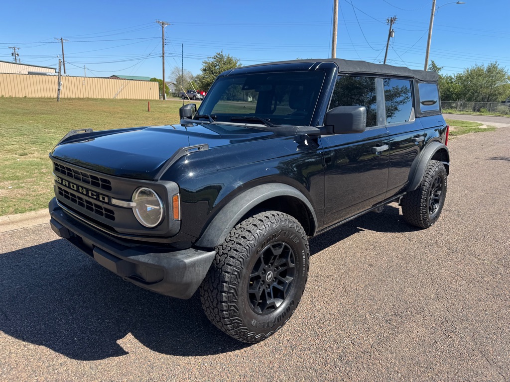 Photo 2 of this FORD BRONCO