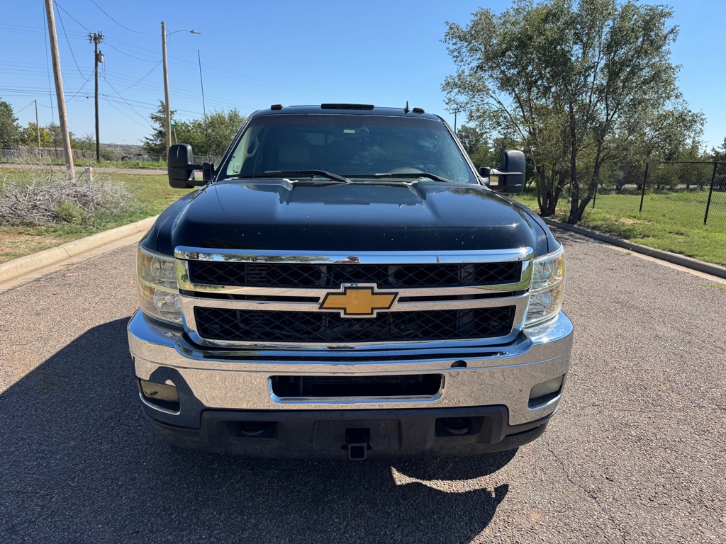 Photo 3 of this CHEVROLET SILVERADO 3500