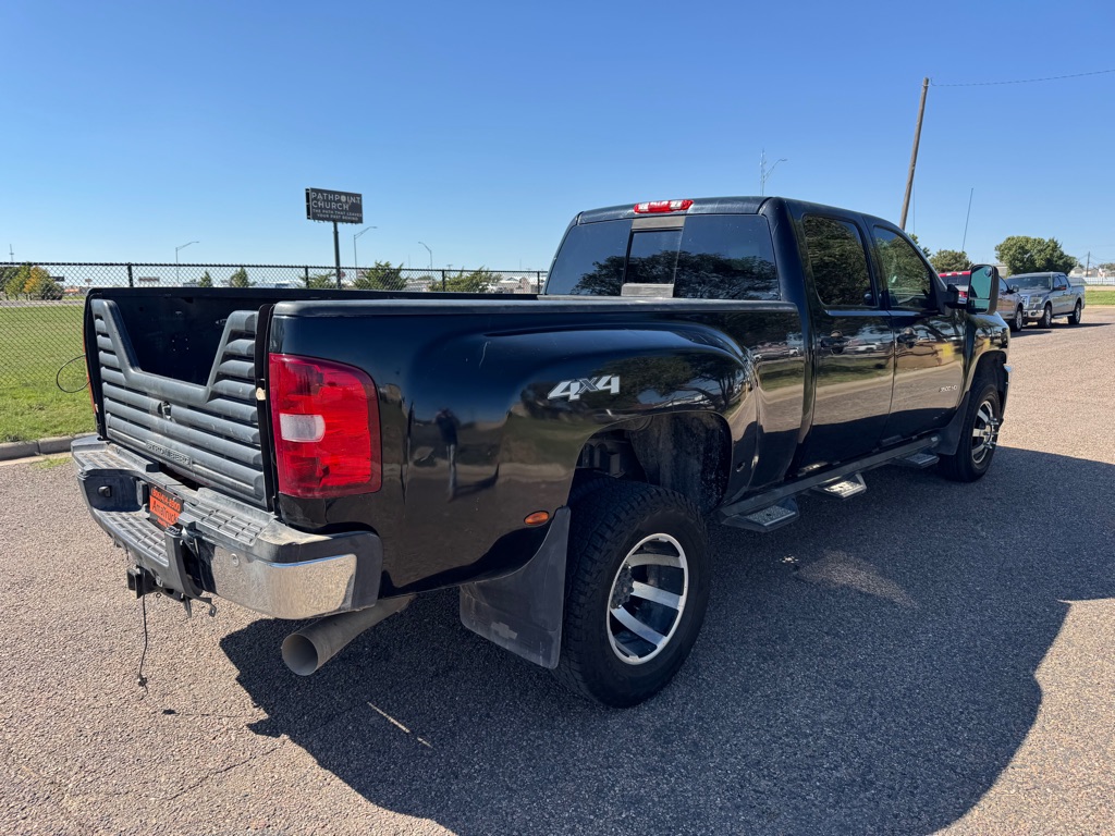 Photo 6 of this CHEVROLET SILVERADO 3500