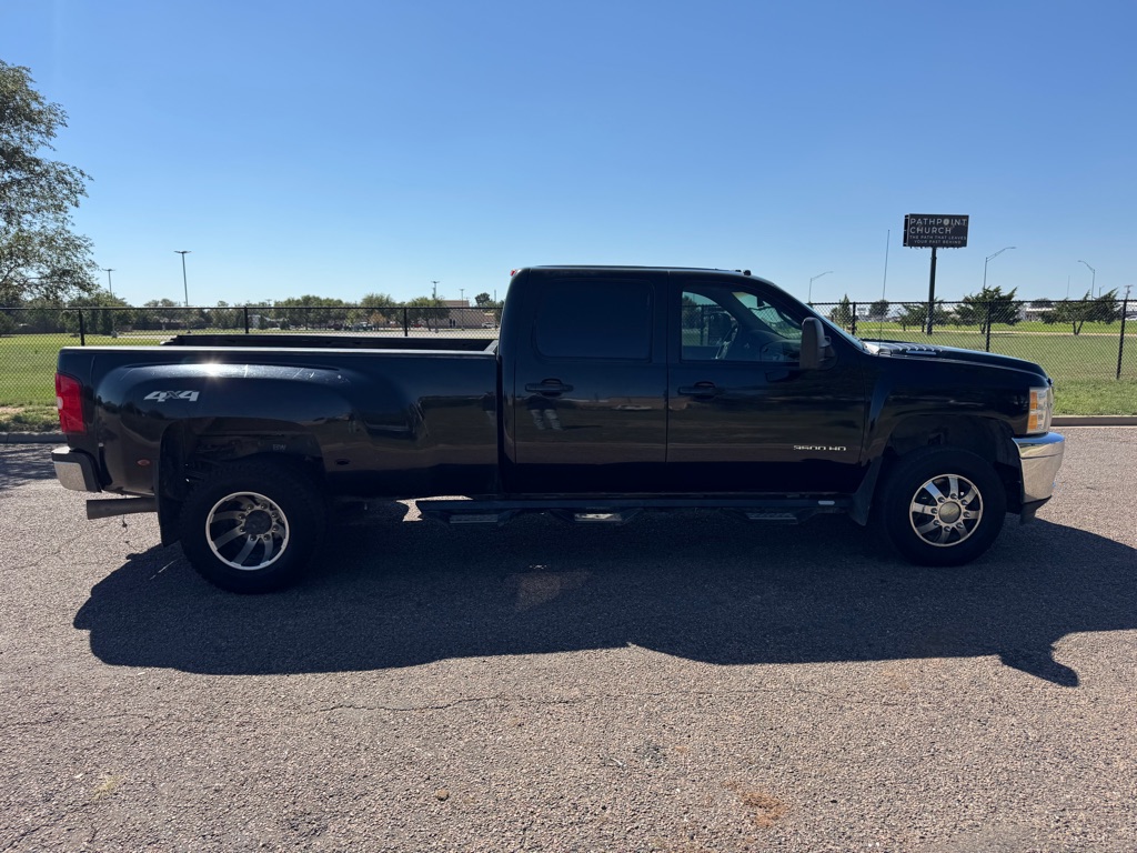 Photo 5 of this CHEVROLET SILVERADO 3500