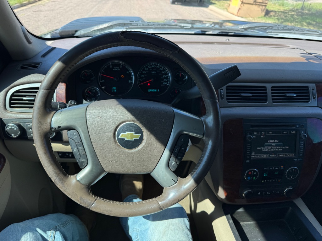 Photo 17 of this CHEVROLET SILVERADO 3500