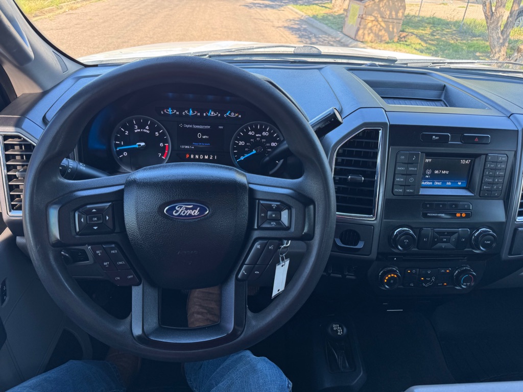 Photo 18 of this FORD F250
