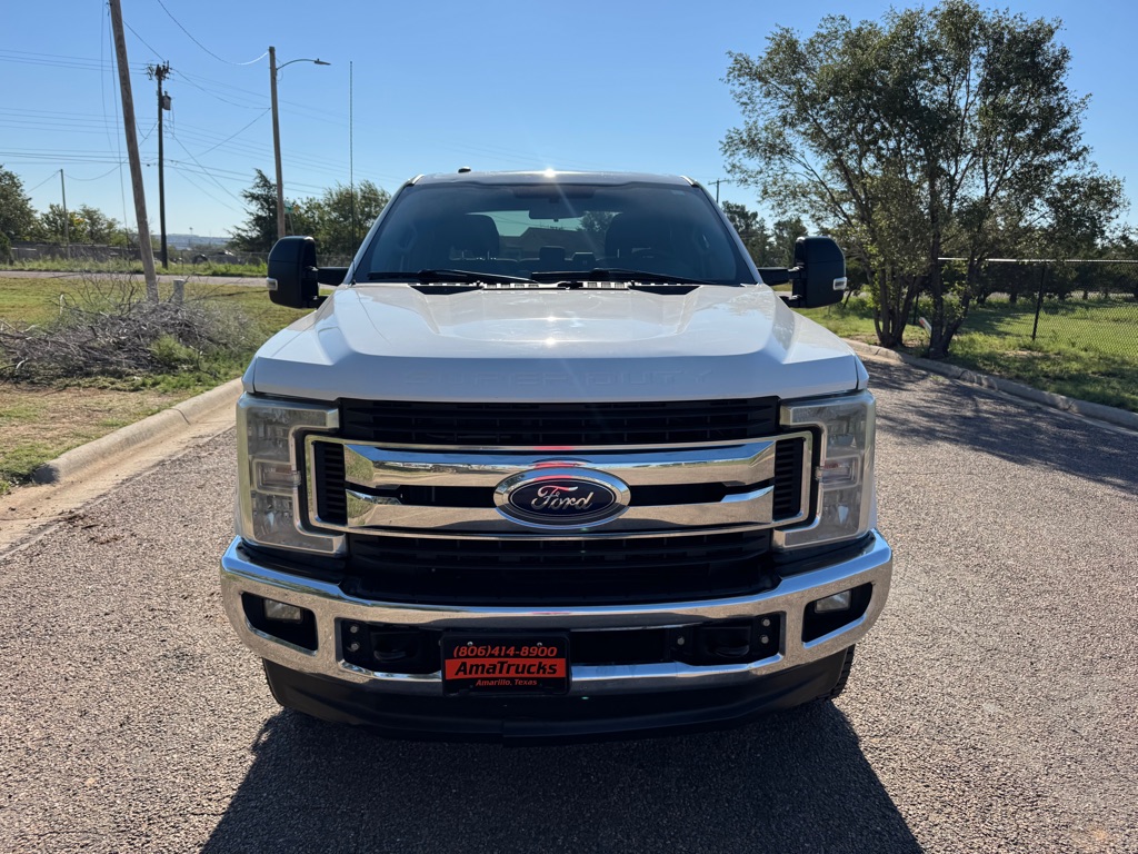 Photo 3 of this FORD F250