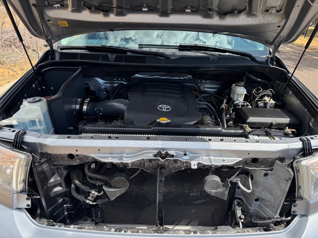 Photo 17 of this TOYOTA TUNDRA