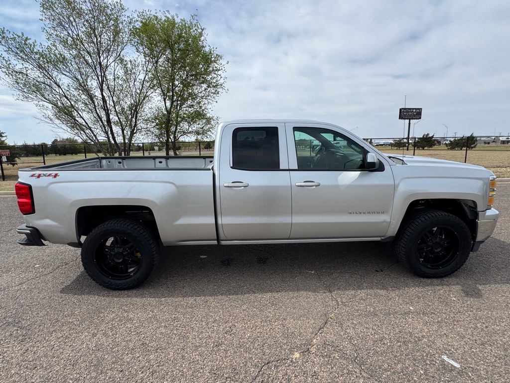 Photo 5 of this CHEVROLET SILVERADO 1500