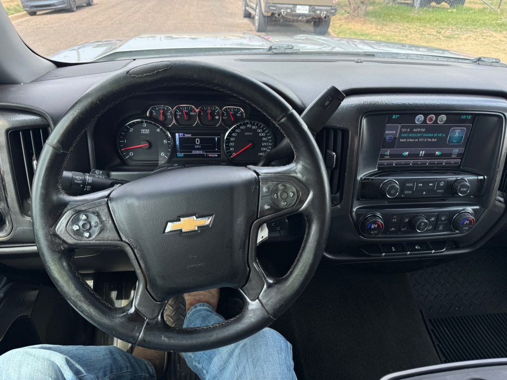 Photo 18 of this CHEVROLET SILVERADO 1500