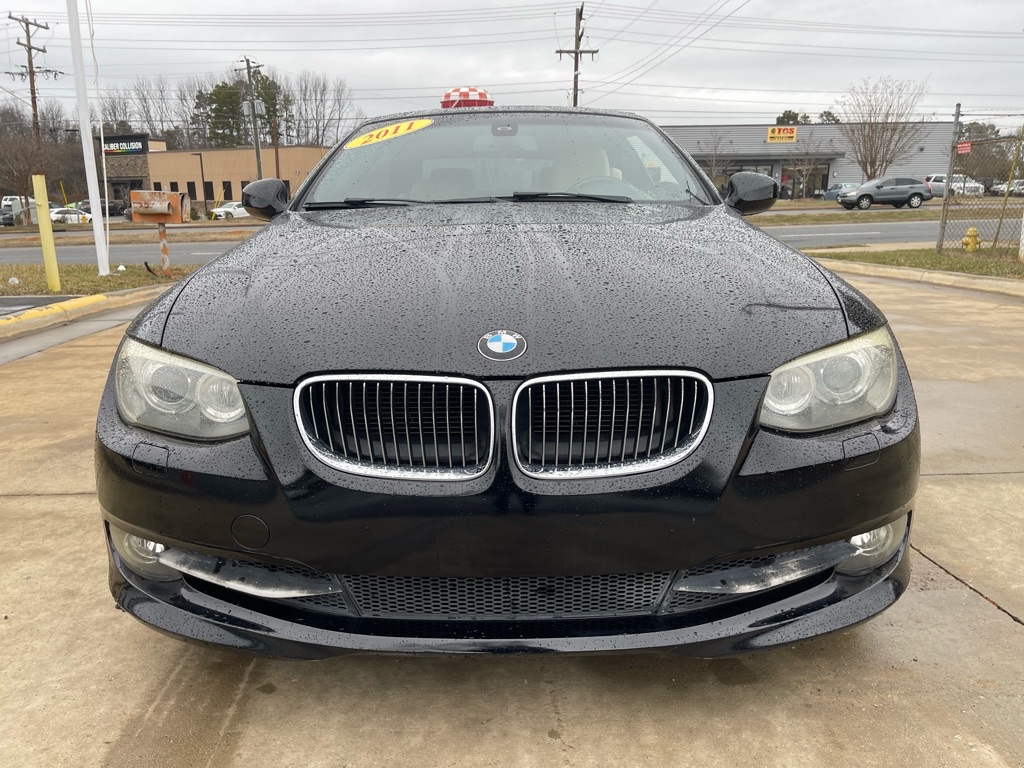 Photo 2 of this BMW 328