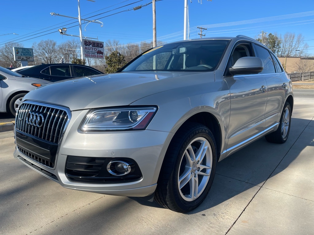 Photo 3 of this AUDI Q5