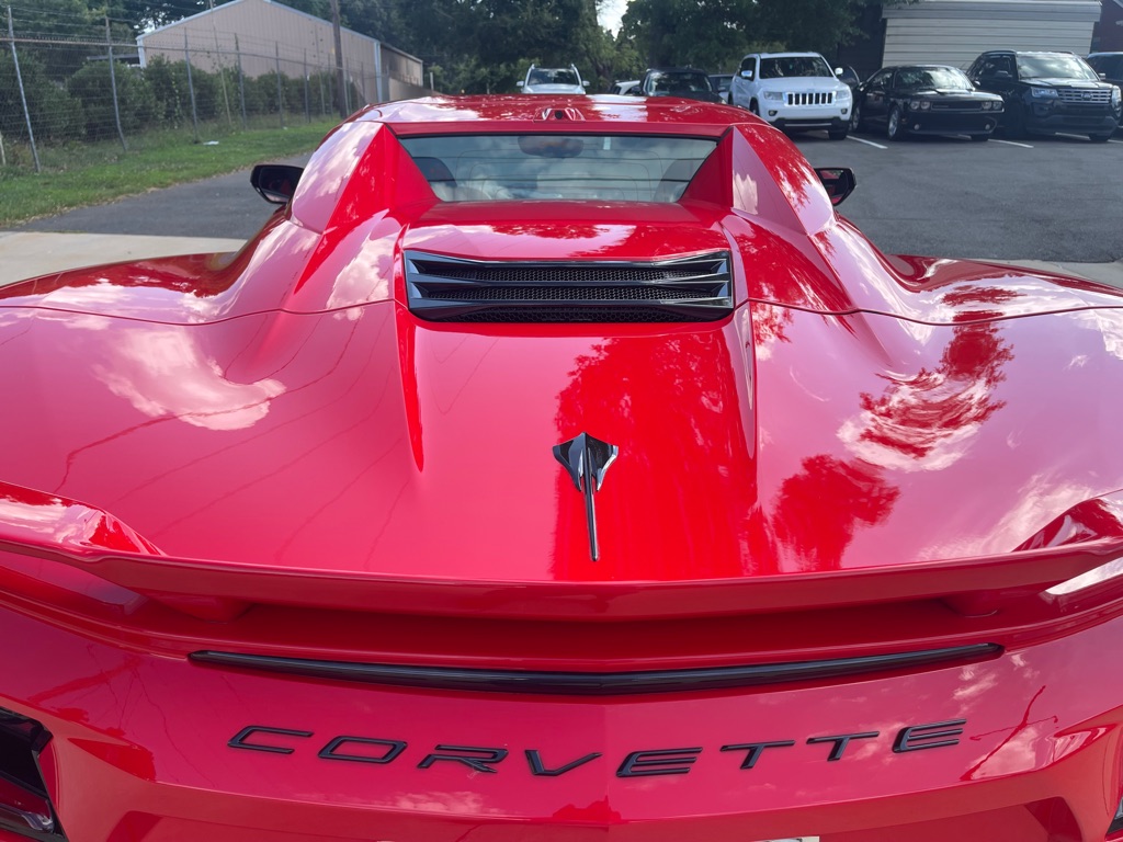 Photo 12 of this CHEVROLET CORVETTE