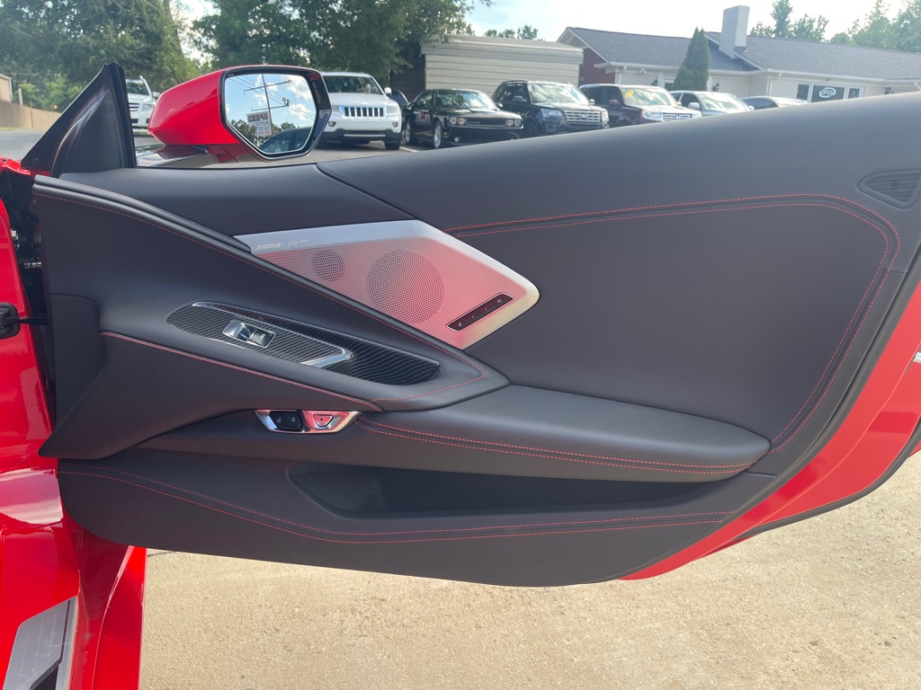 Photo 19 of this CHEVROLET CORVETTE