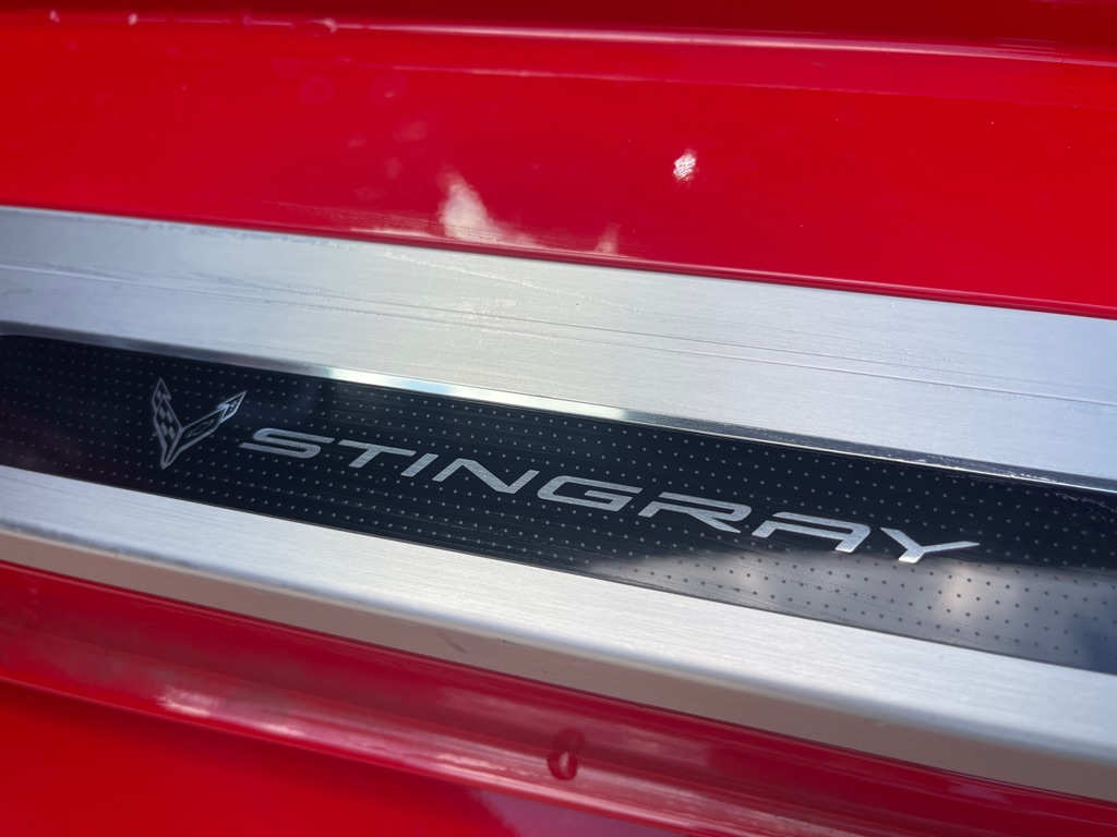 Photo 17 of this CHEVROLET CORVETTE