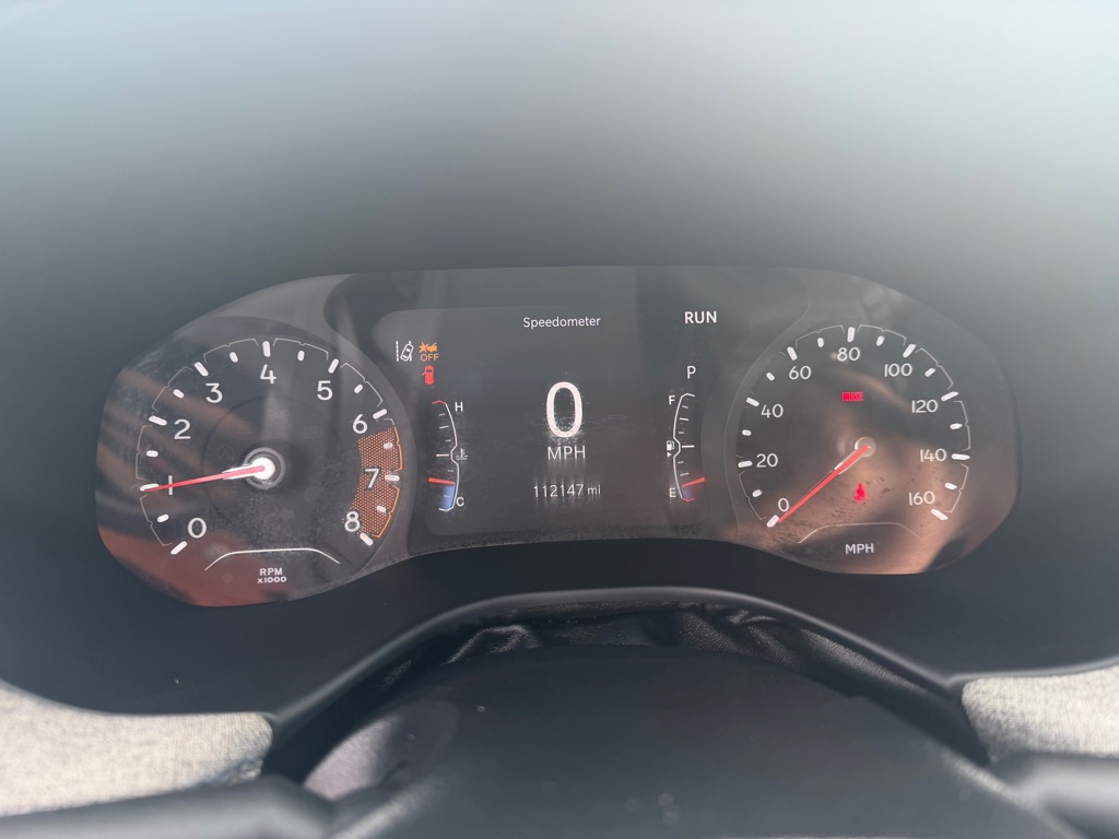 Photo 14 of this JEEP COMPASS