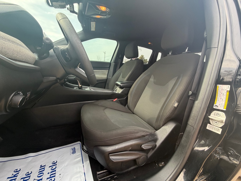 Photo 11 of this JEEP COMPASS