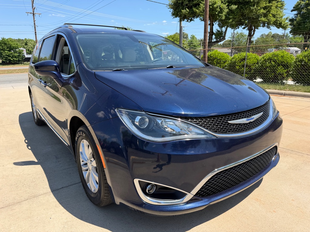 2019 CHRYSLER PACIFICA