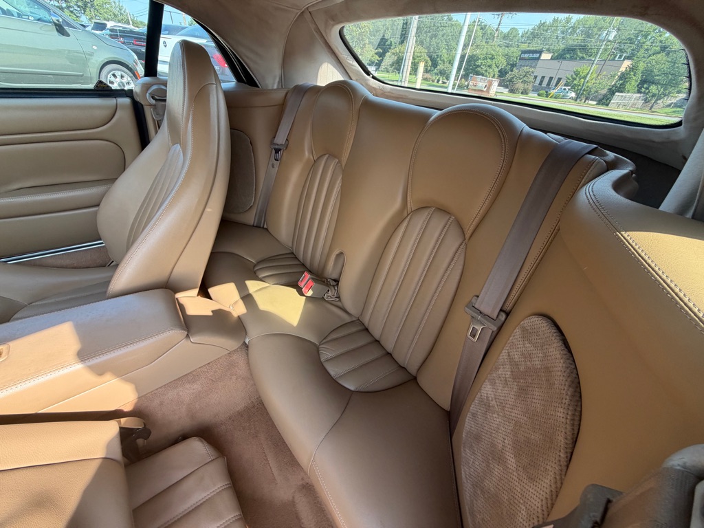 Photo 10 of this JAGUAR XK8