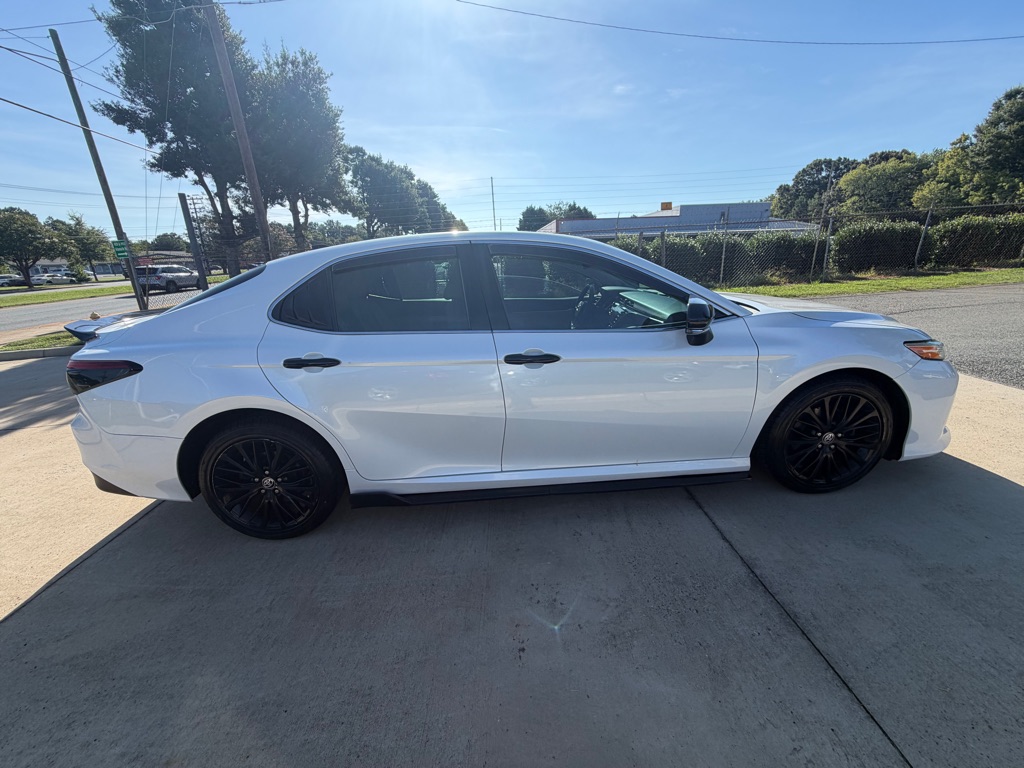 Photo 25 of this TOYOTA CAMRY