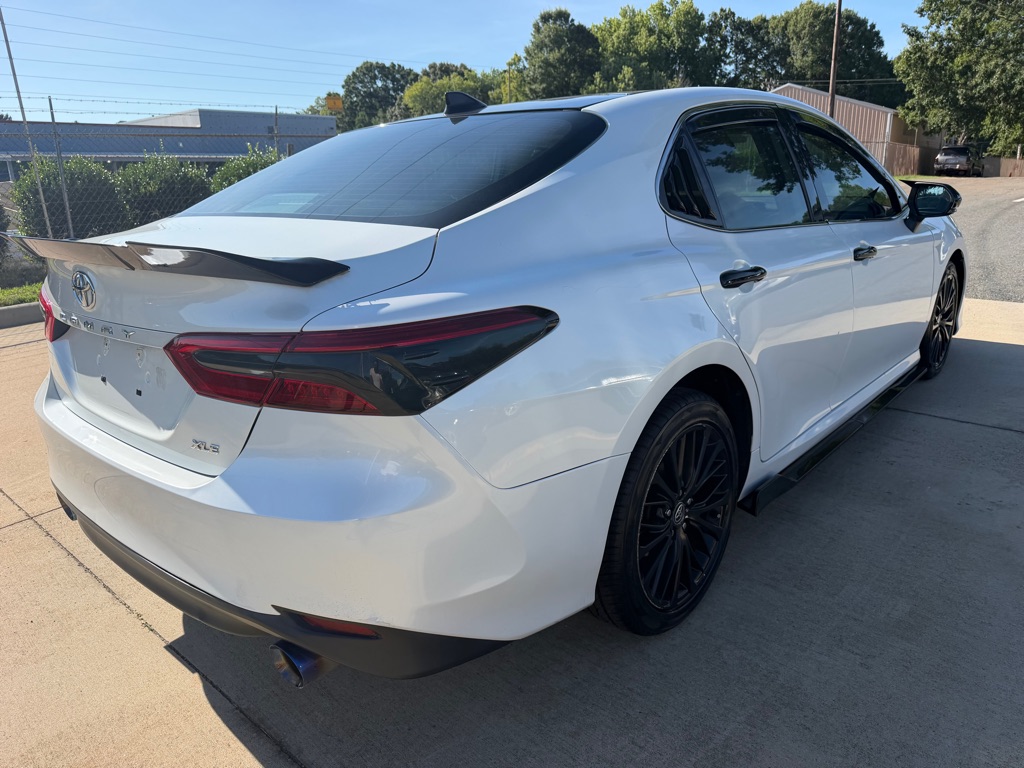 Photo 7 of this TOYOTA CAMRY