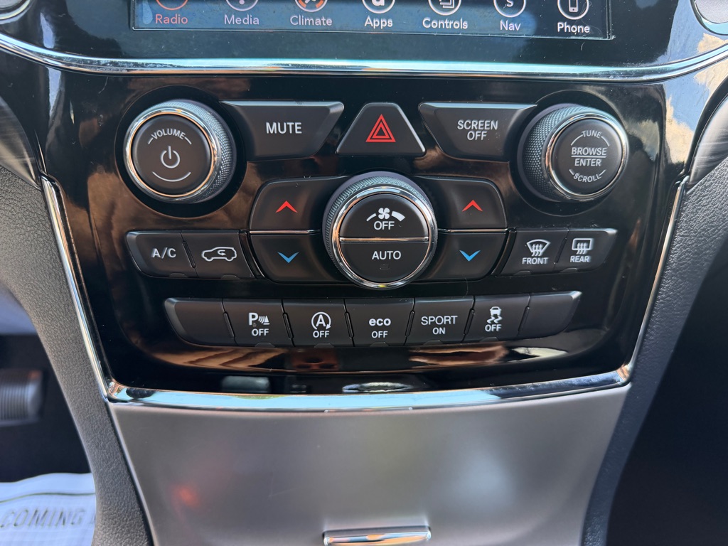 Photo 20 of this JEEP GRAND CHEROKEE