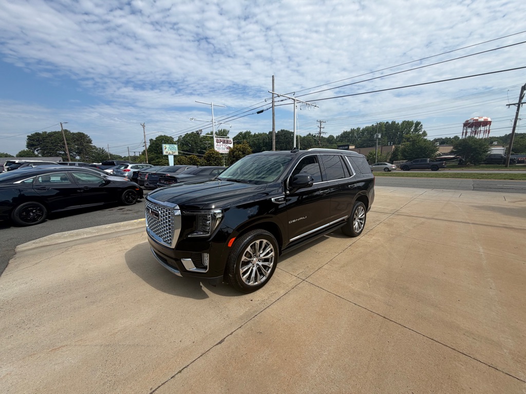 Photo 38 of this GMC YUKON