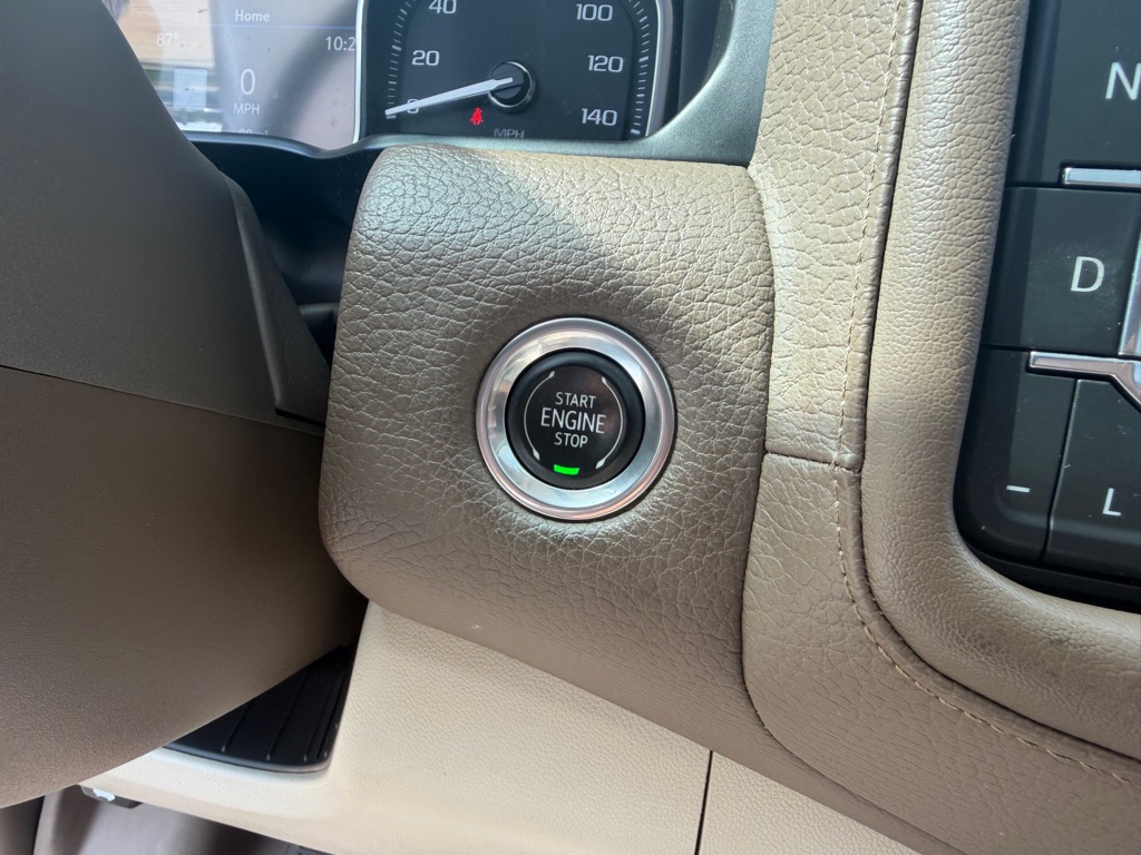 Photo 27 of this GMC YUKON