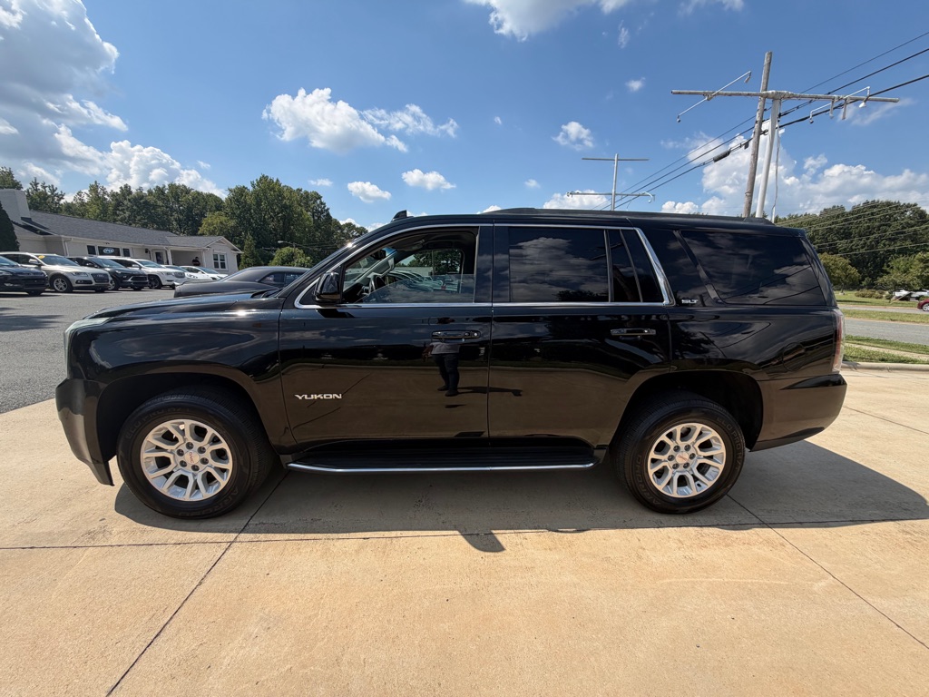 Photo 31 of this GMC YUKON