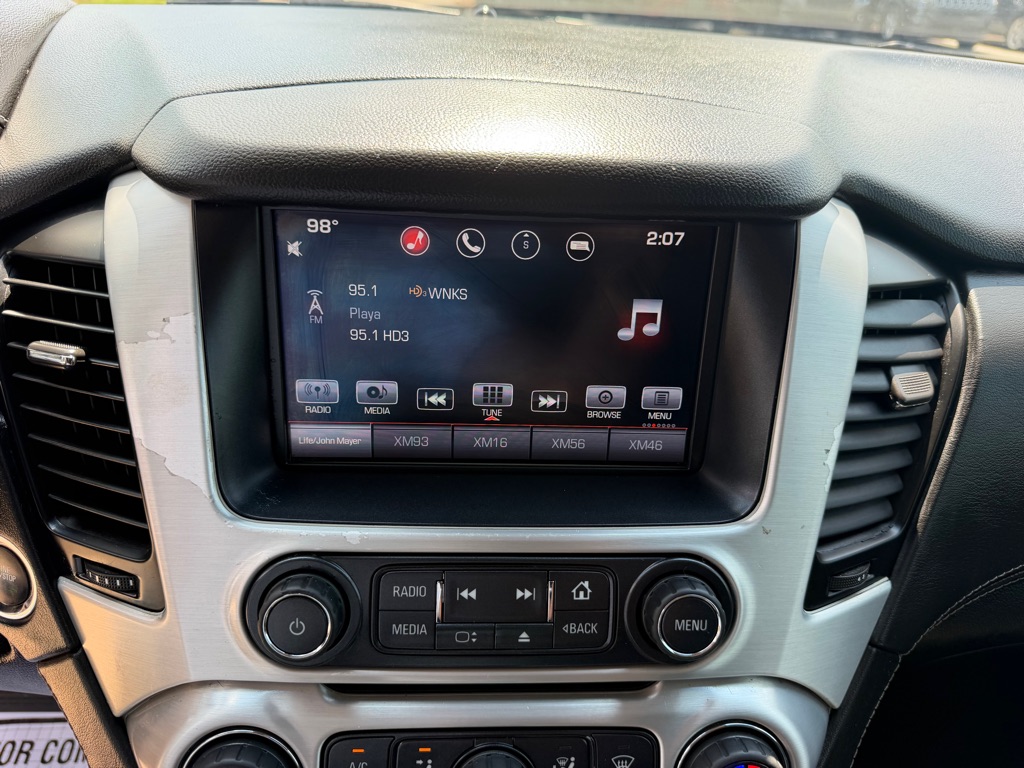 Photo 22 of this GMC YUKON