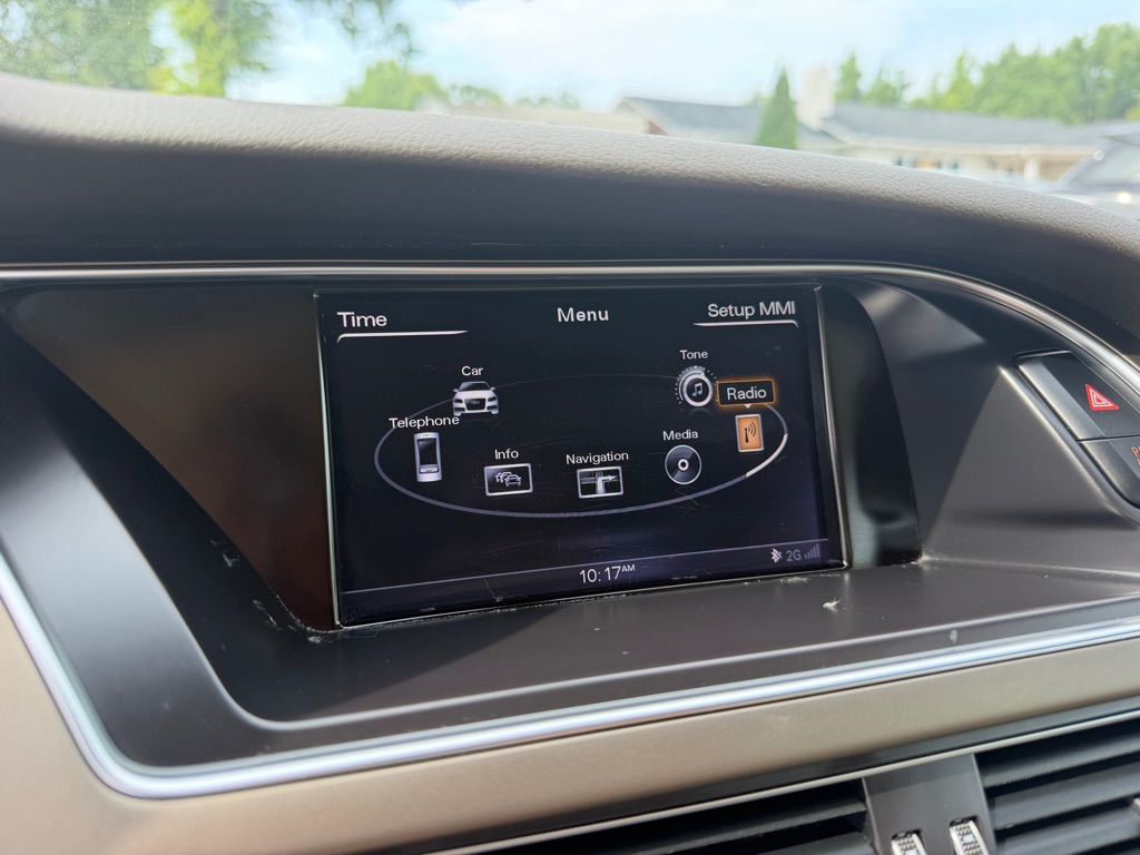 Photo 14 of this AUDI A5