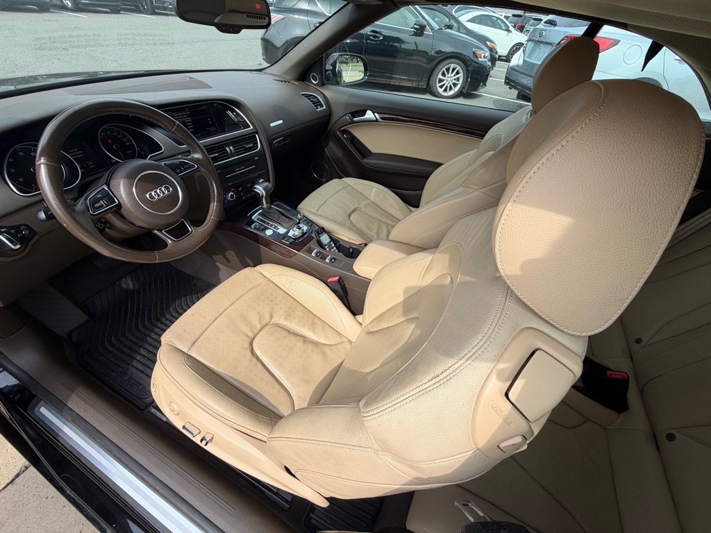 Photo 9 of this AUDI A5
