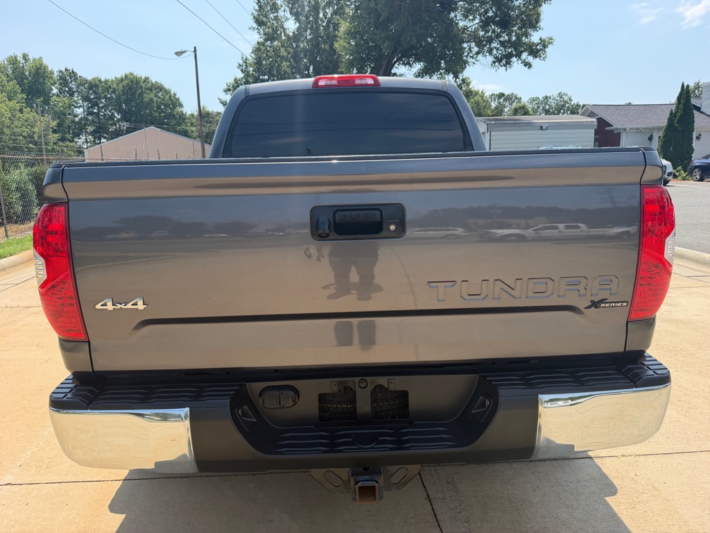 Photo 5 of this TOYOTA TUNDRA