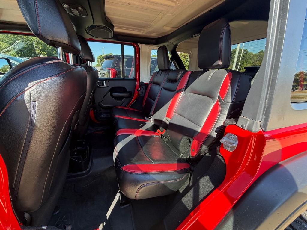 Photo 10 of this JEEP WRANGLER UNLIMI