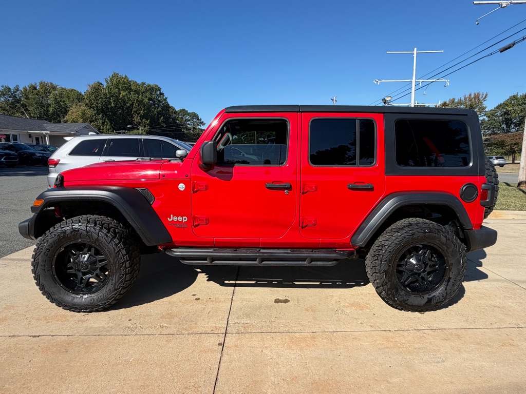 Photo 24 of this JEEP WRANGLER UNLIMI