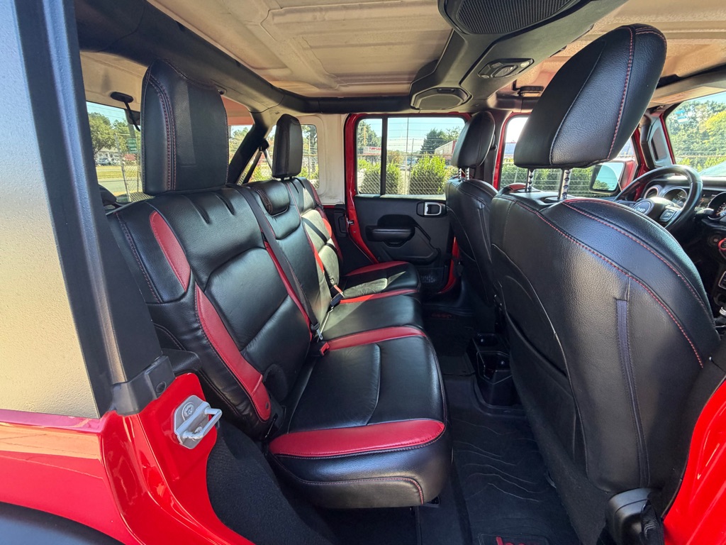 Photo 23 of this JEEP WRANGLER UNLIMI