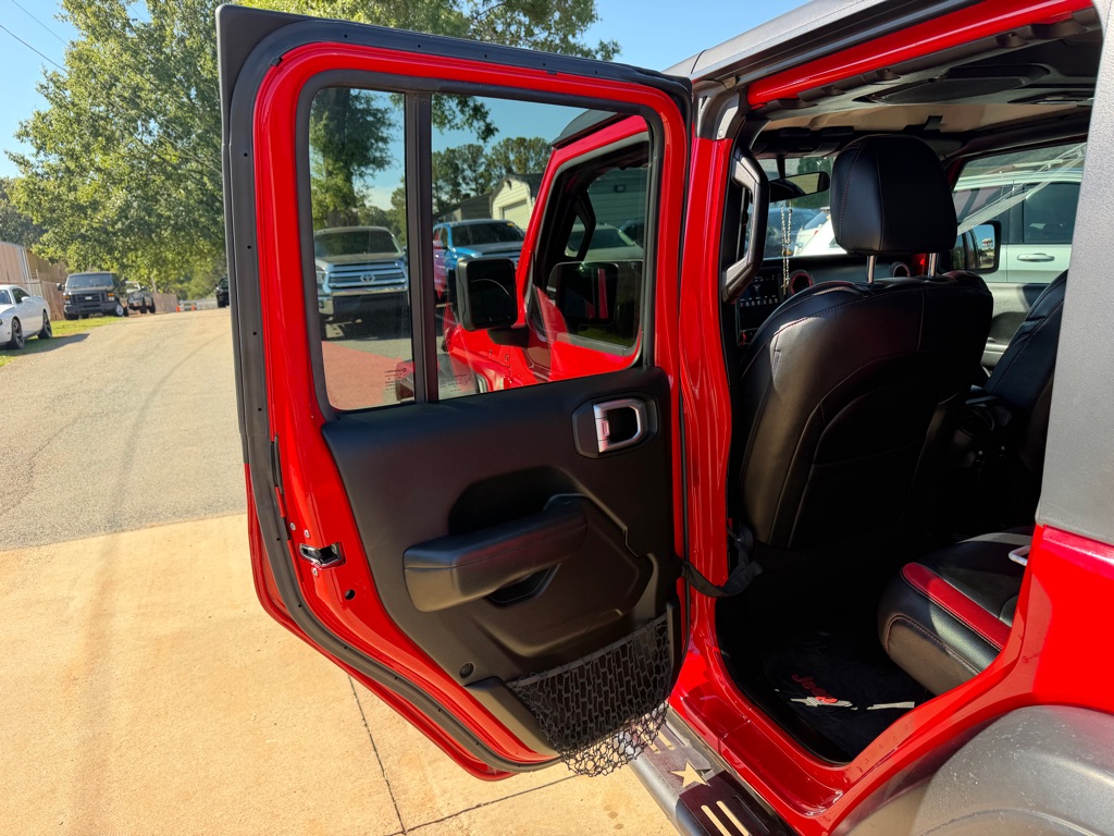 Photo 11 of this JEEP WRANGLER UNLIMI