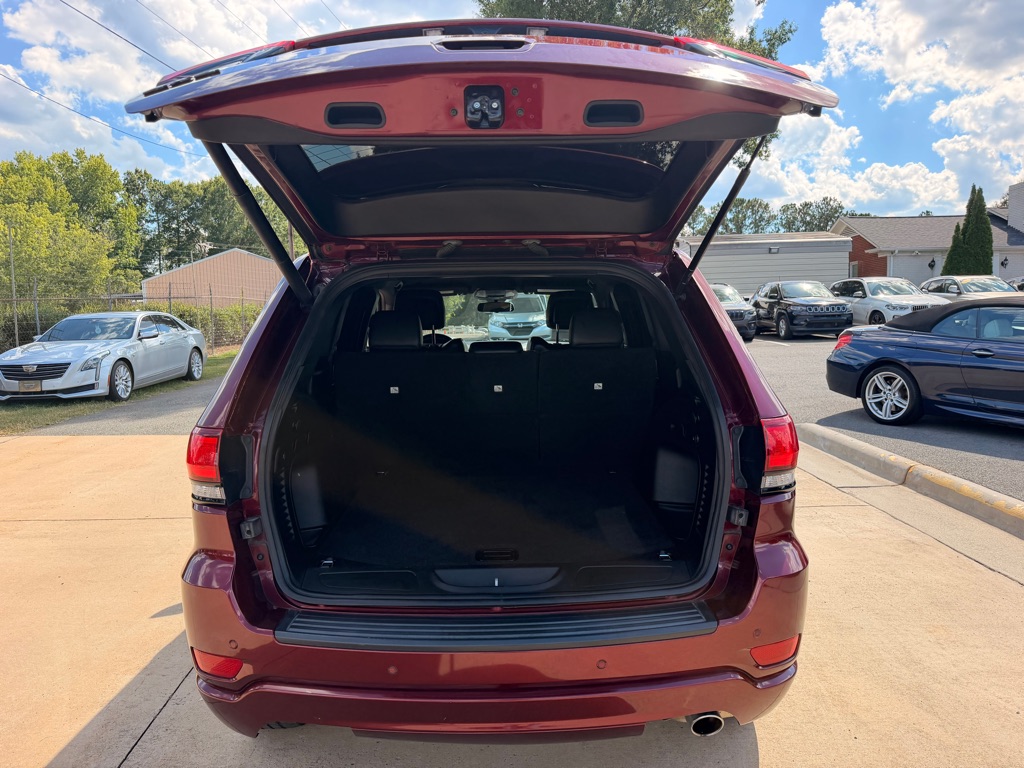 Photo 7 of this JEEP GRAND CHEROKEE