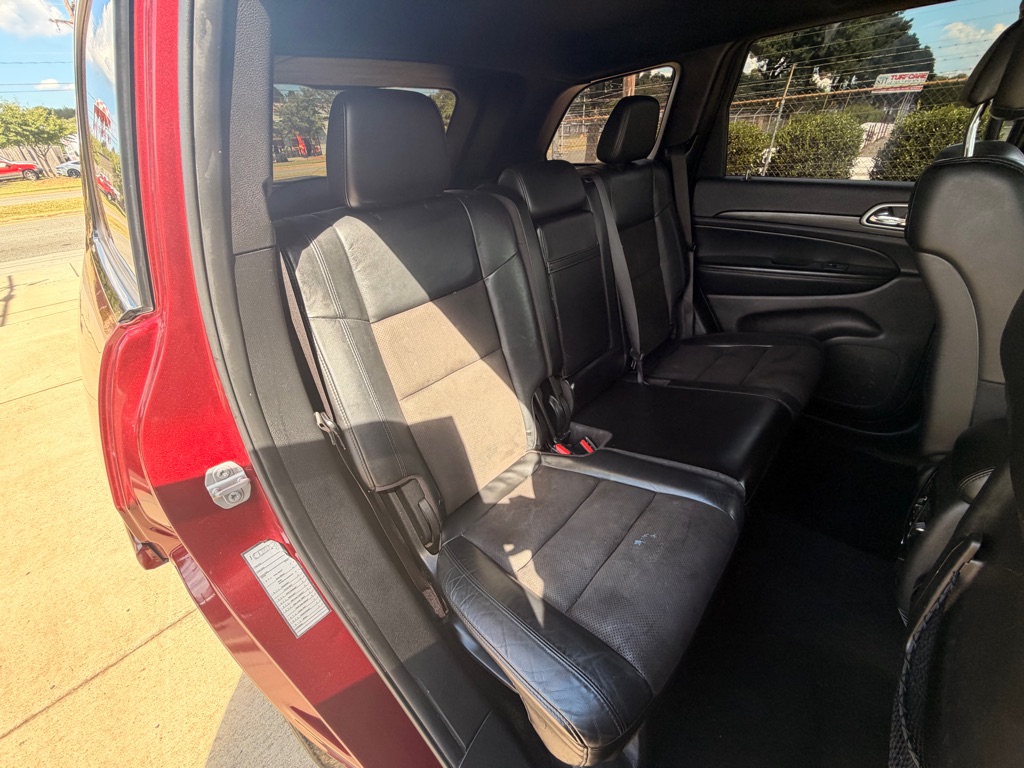 Photo 24 of this JEEP GRAND CHEROKEE