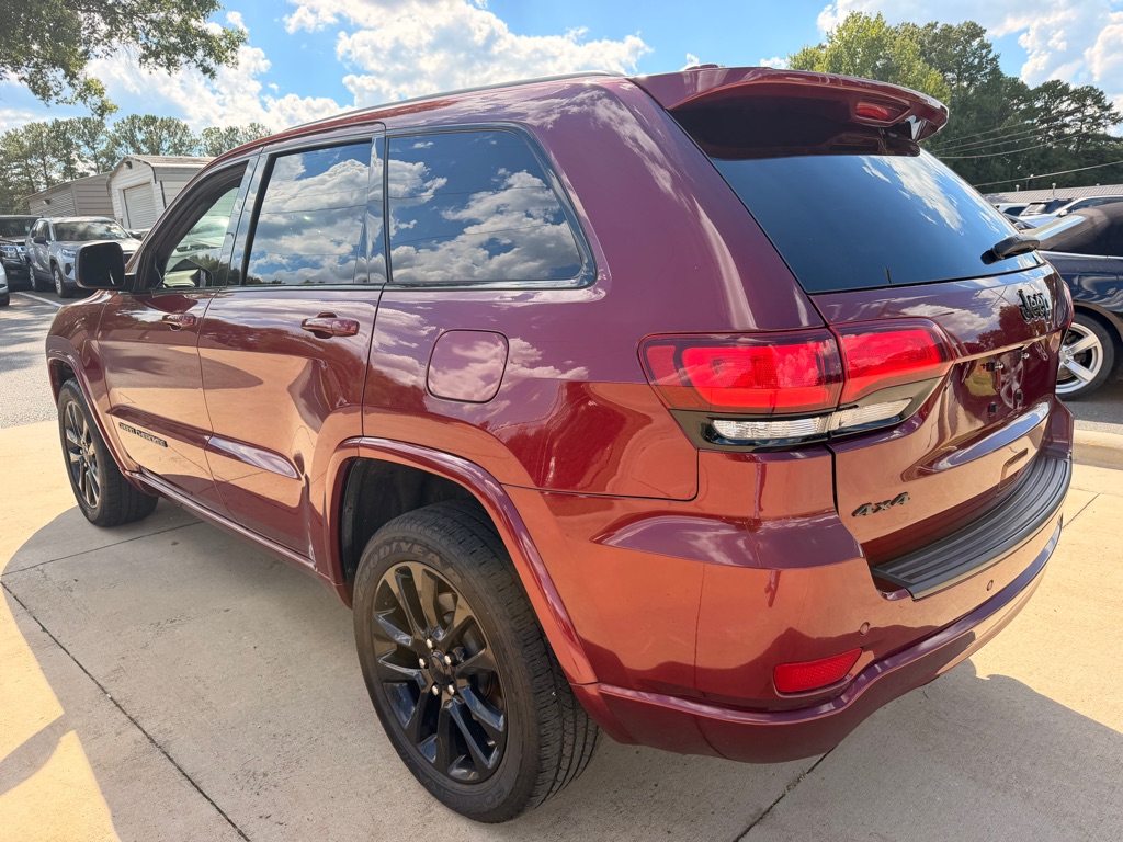 Photo 4 of this JEEP GRAND CHEROKEE
