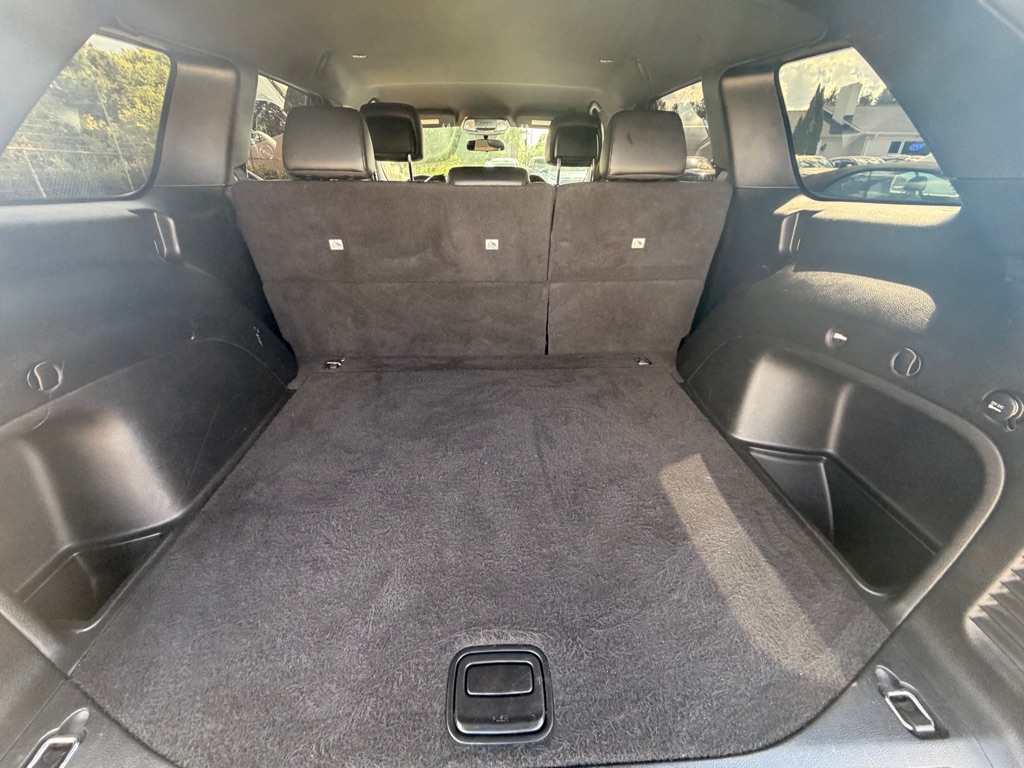 Photo 8 of this JEEP GRAND CHEROKEE