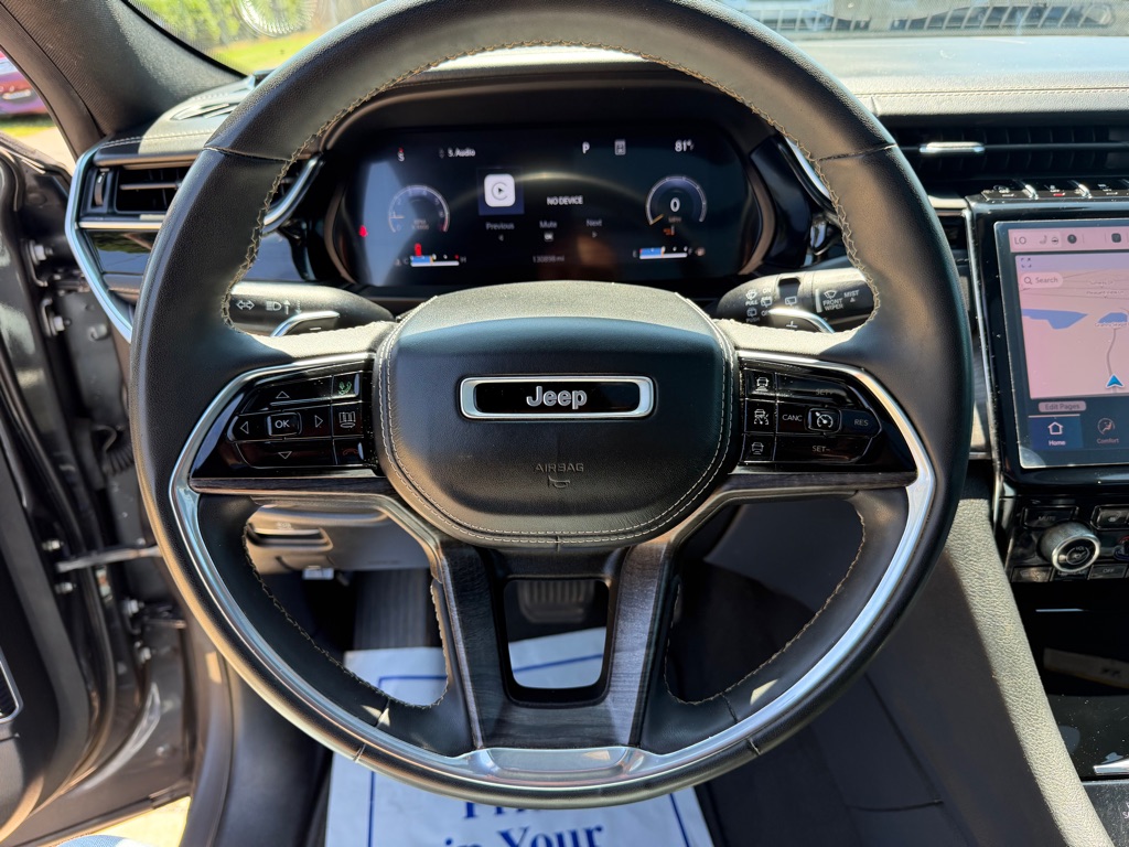 Photo 23 of this JEEP GRAND CHEROKEE