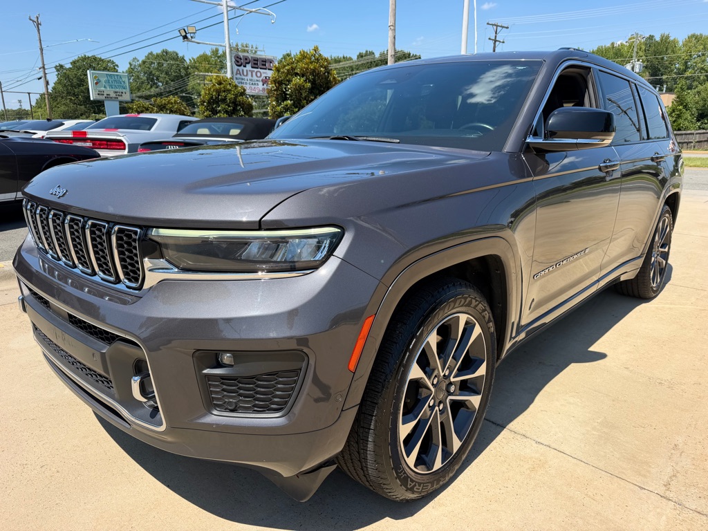 Photo 3 of this JEEP GRAND CHEROKEE