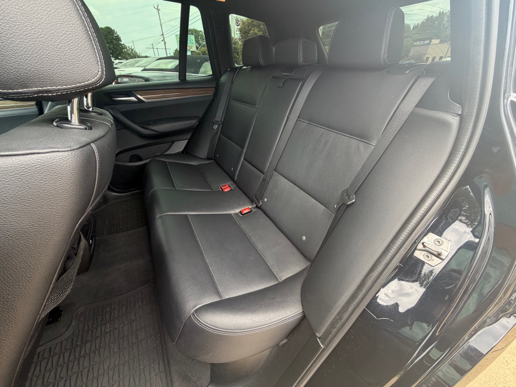Photo 13 of this BMW X3