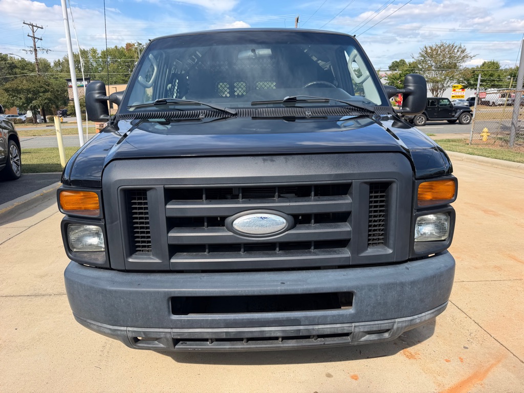 Photo 2 of this FORD ECONOLINE