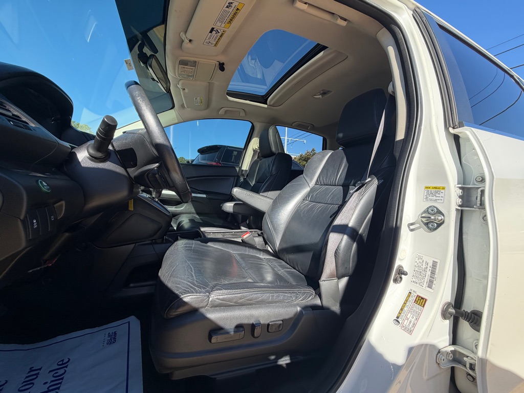 Photo 13 of this HONDA CR-V