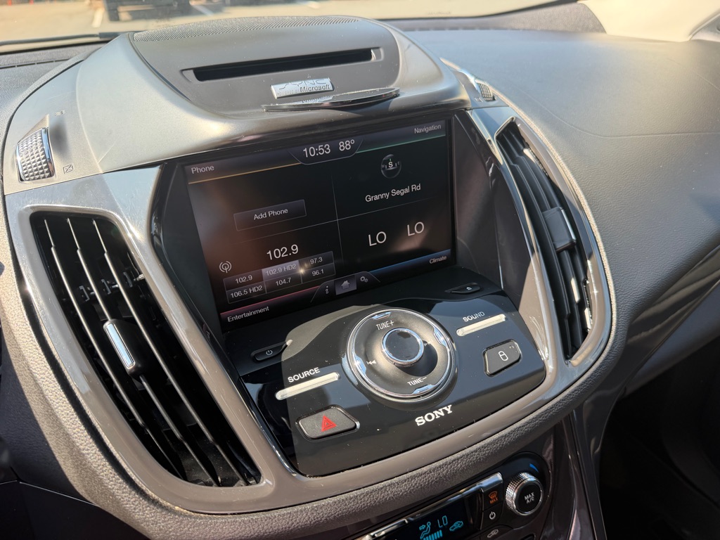 Photo 22 of this FORD ESCAPE