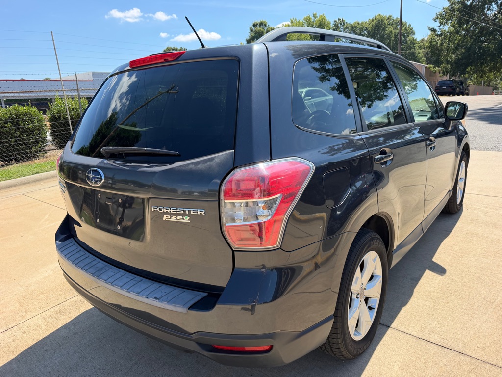 Photo 6 of this SUBARU FORESTER