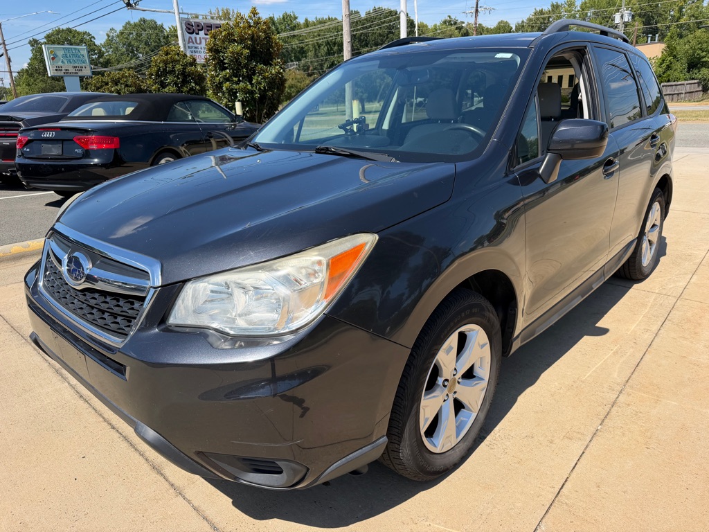 Photo 3 of this SUBARU FORESTER