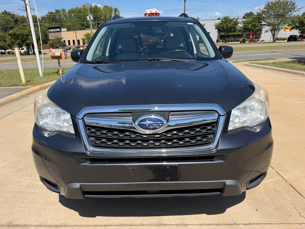 Photo 2 of this SUBARU FORESTER