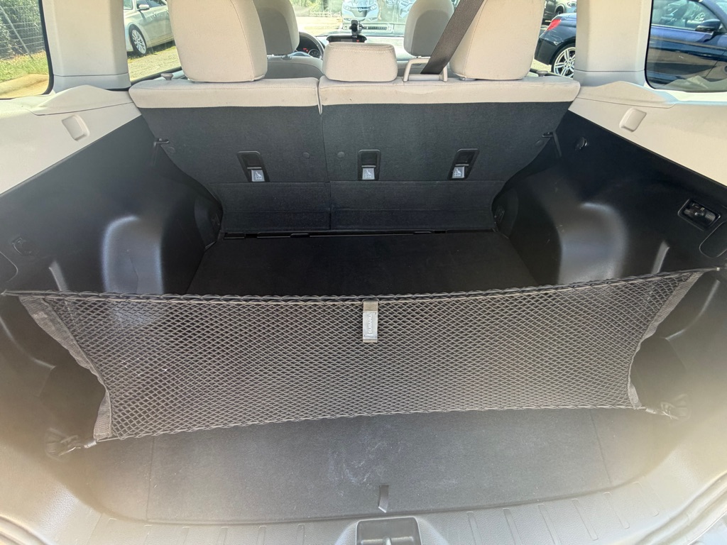 Photo 8 of this SUBARU FORESTER