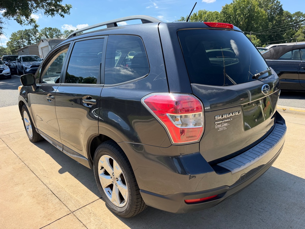 Photo 4 of this SUBARU FORESTER