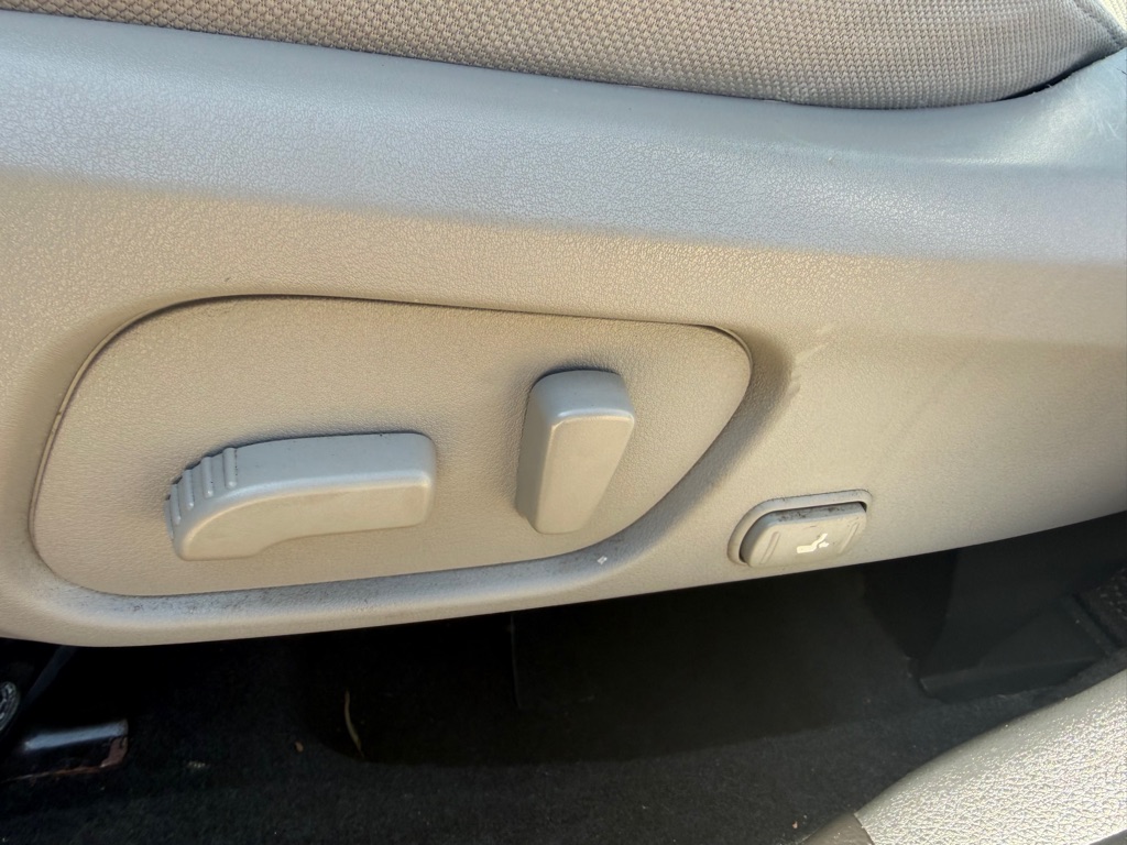 Photo 13 of this SUBARU FORESTER